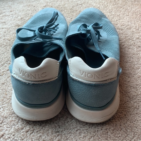 Vionic Women's Joey Sneakers - Picture 3 of 5